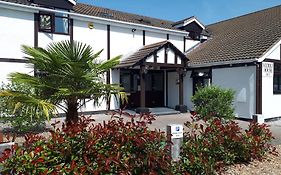 Middle House